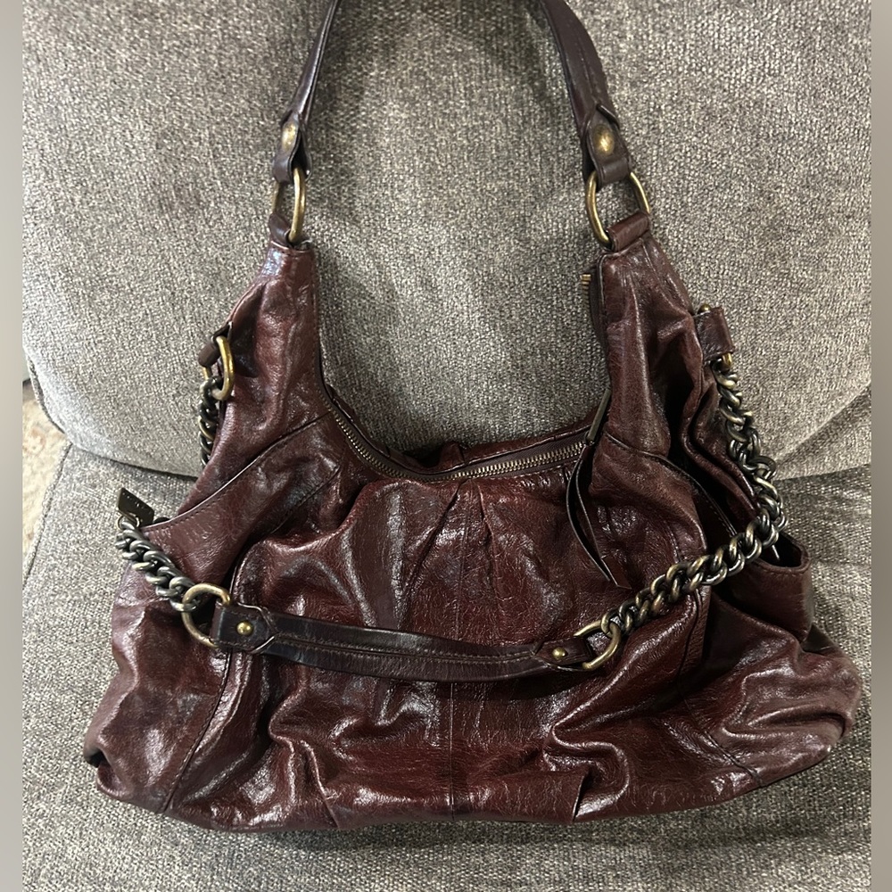 Hobo International shoulder bag hobo style.